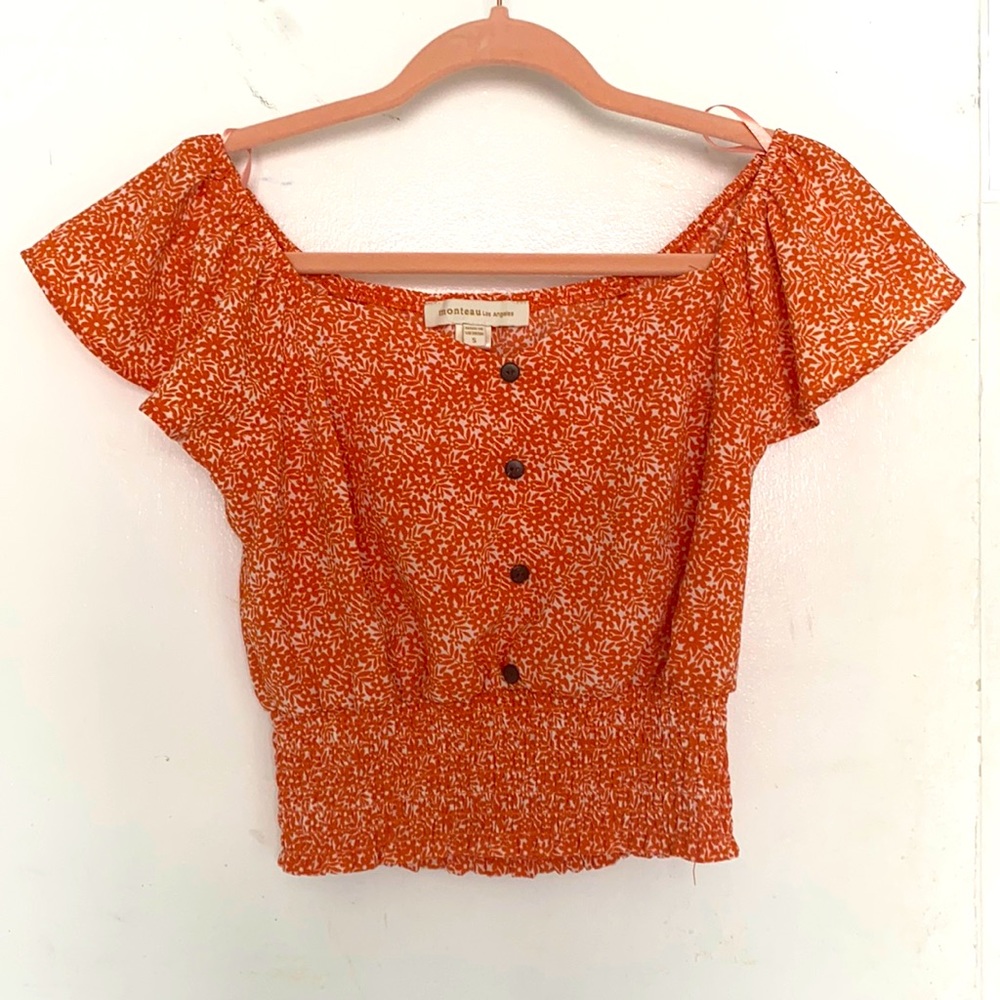 Cropped floral shirt